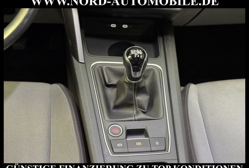 Seat Leon Leon Style 2.0 TDI Navi/LED/AHK/Dig.Cockpit