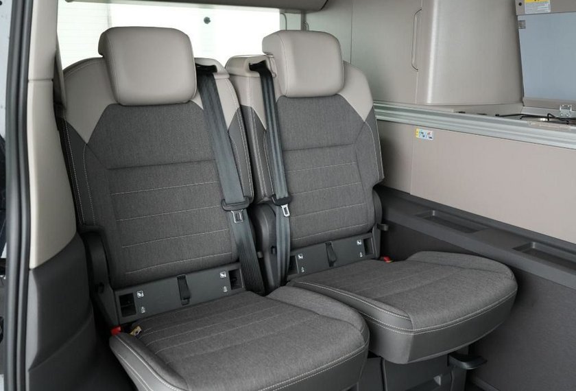 Volkswagen T7 California T7 California OCEAN eHYBRID 4M *BATMAN-OPTIK*