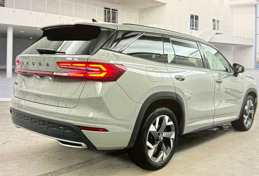 Skoda Kodiaq Kodiaq SPORTLINE DSG *7-SITZ*PANO*VIRT*DCC*