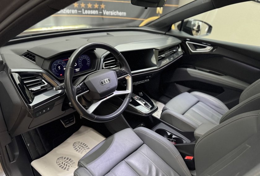 Audi Q4 e-tron Q4 e-tron 35 Sportback Edition One S-Line Matrix