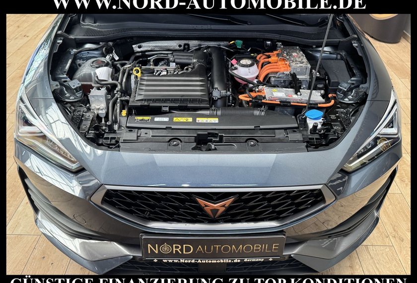 Cupra Leon Leon 1.4 TSI e-HYBRID DSG Kamera/Navi/LED/18