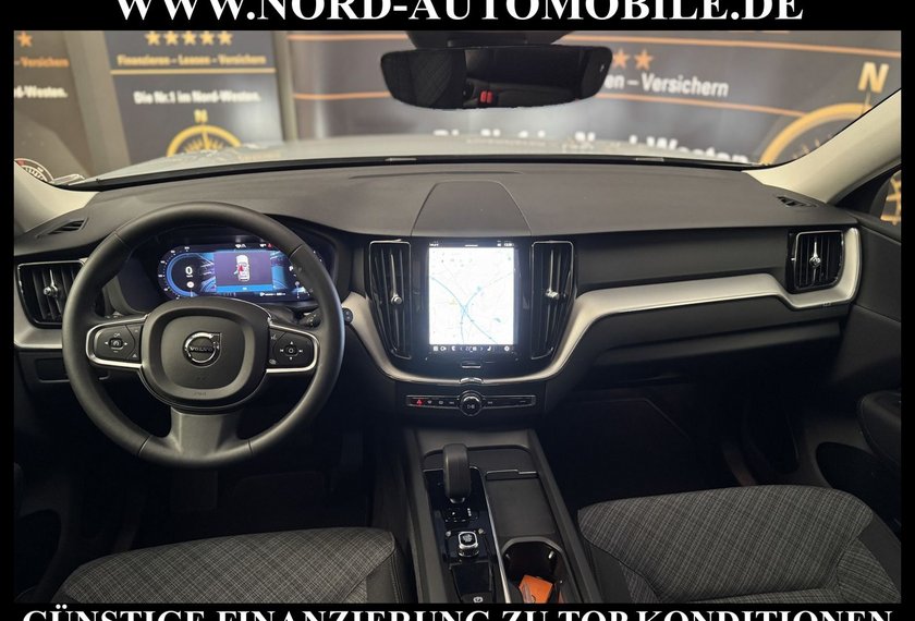 Volvo XC60 XC60 B4 *CORE* AHK*LED*4xSHZ*UPE:58*