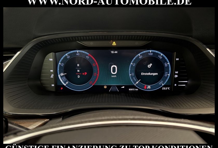 Skoda Octavia Octavia Scout Combi 2.0 TDI DSG AHK/HeadUp/Navi