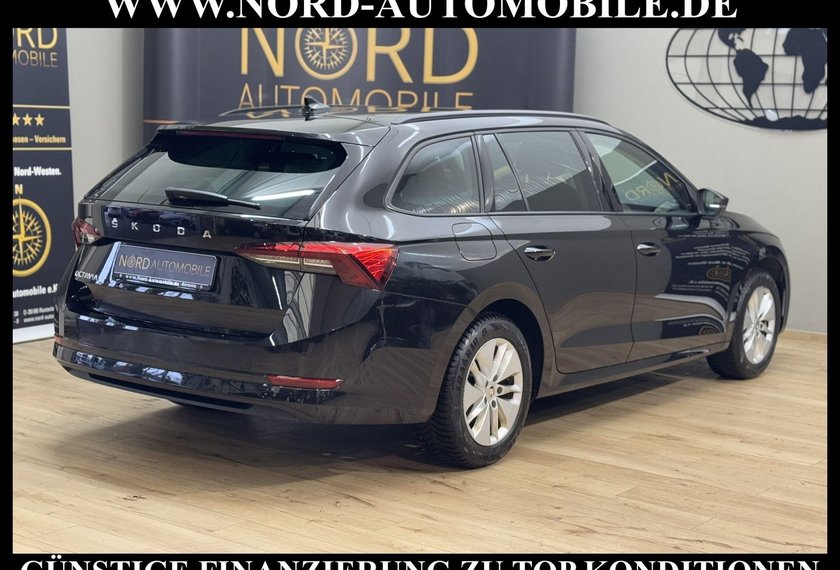 Skoda Octavia Octavia Combi 2.0 TDI DSG Ambition Navi*LED*ACC*