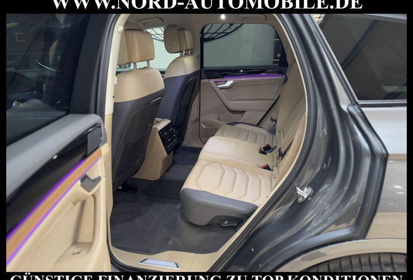 Volkswagen Touareg Touareg 3.0 TDI R-Line Black Style AHK/Luft/21''