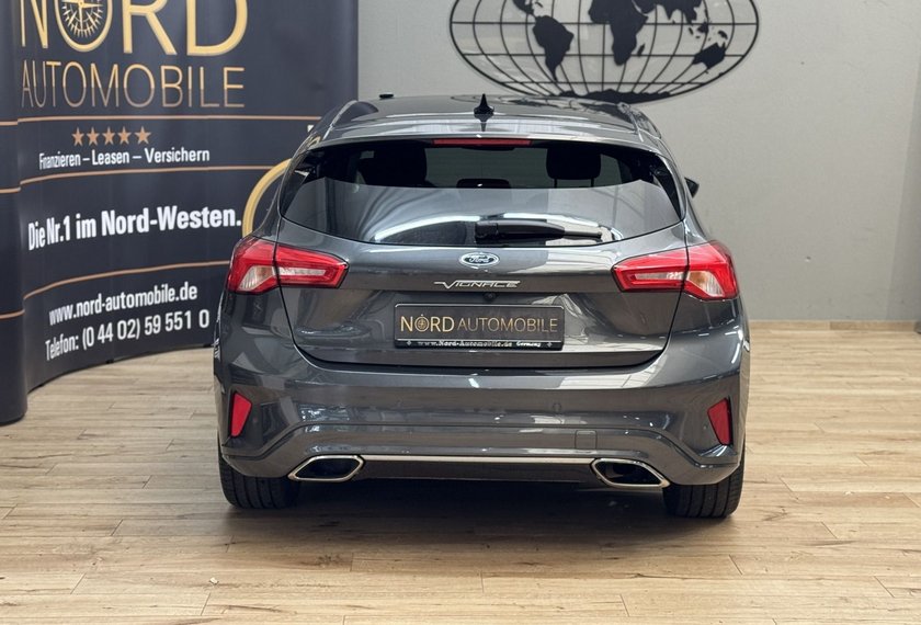 Ford Focus Focus Lim VIGNALE 1.5 EB *AHK*PANO*SCHÖN VOLL*