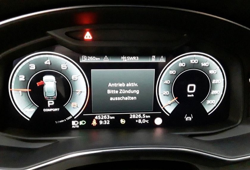 Audi A6 A6 Avant 45 TFSI QU.S-Line Pano/AHK/20/Matrix/