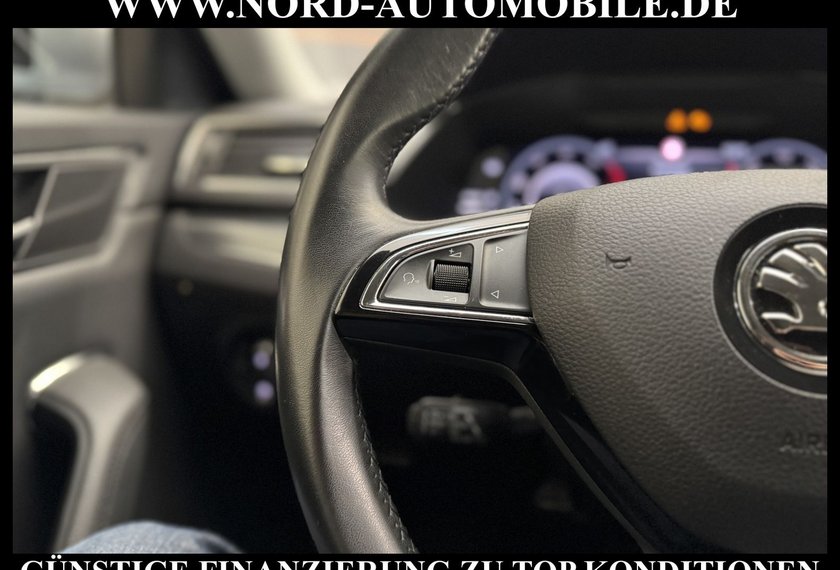 Skoda Superb Superb Combi Style Premium Edition 2.0 TDI DSG