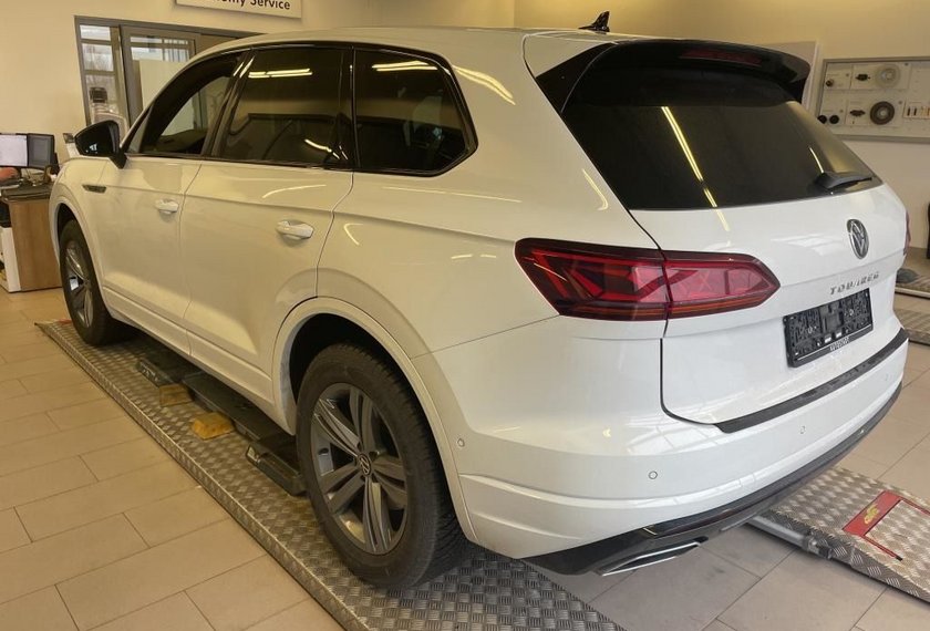 Volkswagen Touareg Touareg  3.0 TDI R-Line Black Style AHK/Matrix