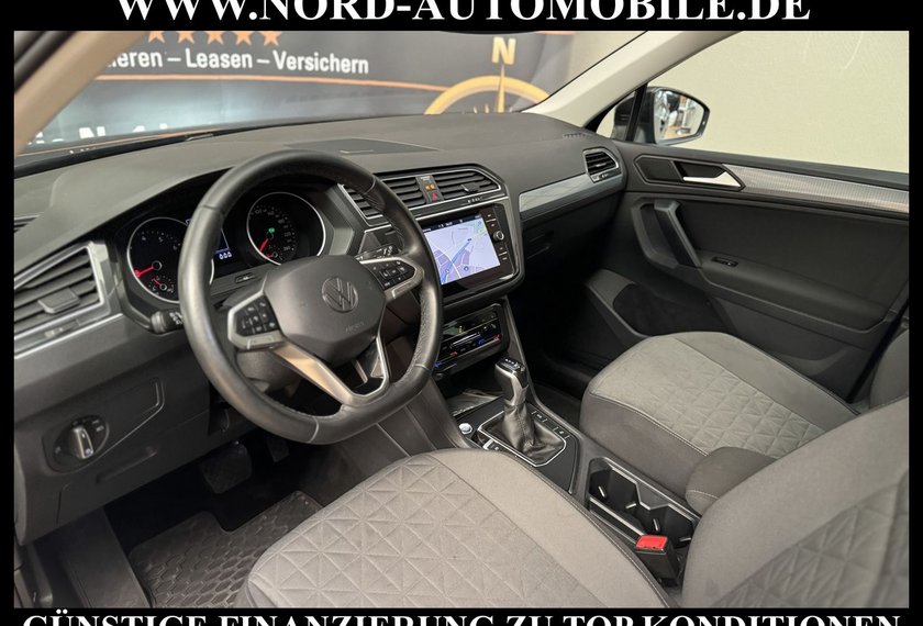 Volkswagen Tiguan Tiguan Life 1.5 TSI DSG Navi/LED/PDC/SHZ/16