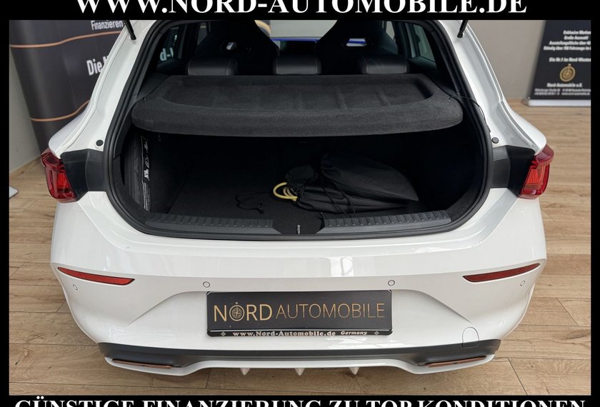 Cupra Leon Leon VZ 1.4 TSI e-Hybrid DSG Kamera/19/LED/Navi