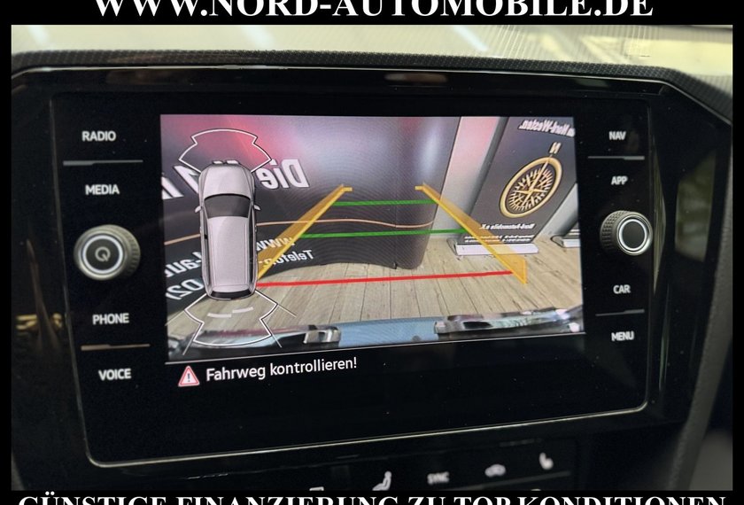 Volkswagen Passat Variant Passat Variant R-Line 2.0 TDI DSG Dig.Cockpit/18