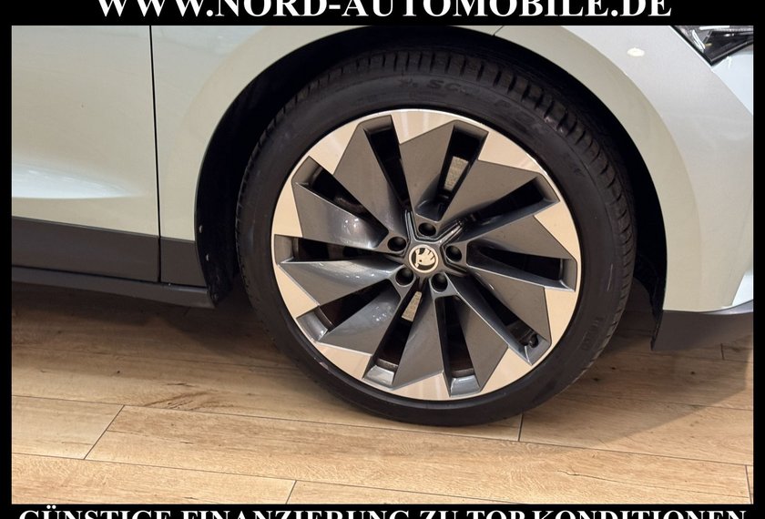 Skoda Enyaq Enyaq iV 80 x Suite DSG Leder/AHK/21/Kamera/Navi