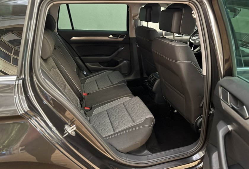 Volkswagen Passat Variant Passat Variant 2.0 TDI Business DSG Kamera/Matri
