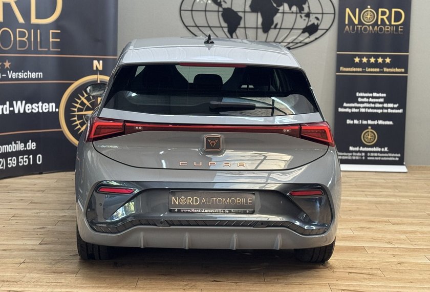 Cupra Born Born 170KW CCS/LED/LM19/63KWH