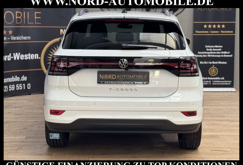 Volkswagen T-Cross T-Cross R-Line 1.0 TSI DSG Teilleder/18/Navi/LED