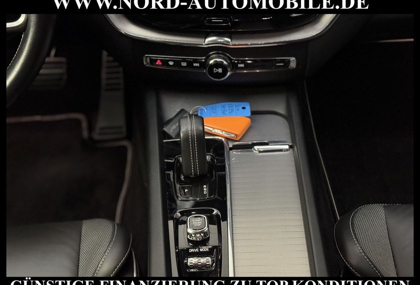 Volvo XC60 XC60 R Design AWD *LED*AHK*H&amp;K*KAM*21ZOLL*