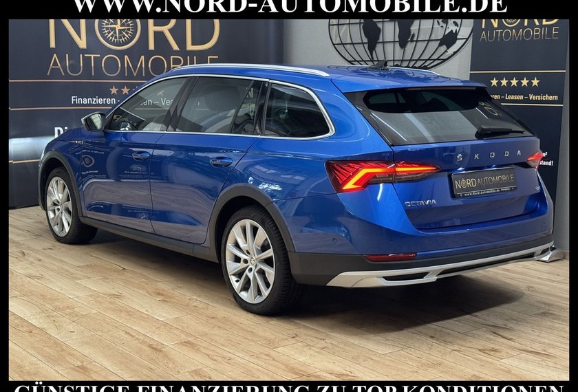 Skoda Octavia Octavia Scout Combi 2.0TDI DSG AHK/Kamera/HeadUp