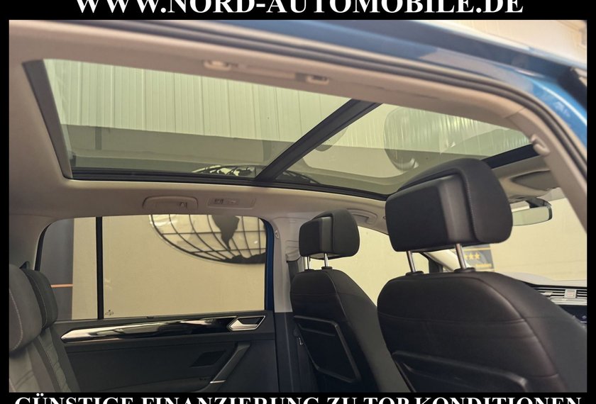 Volkswagen Touran Touran R-Line 1.5 TSI DSG Pano/LED/Dynaudio/17