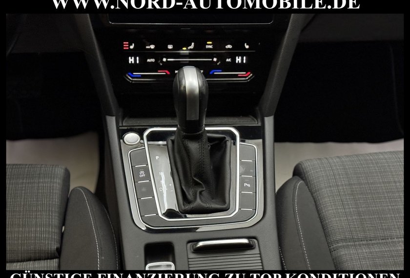 Volkswagen Passat Variant Passat Variant Business 2.0 TDI DSG Kamera/Navi/