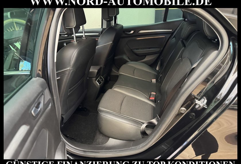 Renault Megane Megane IV Lim. BLUE dCI 115 BOSE EDITION*18ZOLL*