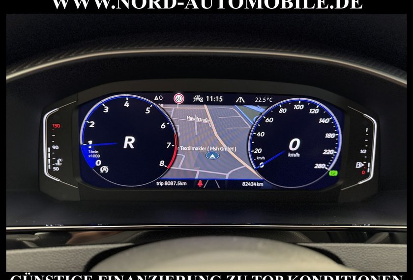 Volkswagen Arteon Arteon R-Line 4MOT 2.0TSI DSG AHK/Pano/20/HeadUp