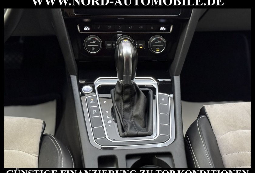Volkswagen Passat Variant Passat Variant Highline 2.0 TDI DSG Dig.Cockpit
