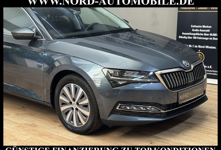 Skoda Superb Superb Combi Style 2.0 TDI DSG Pano/AHK/Kamera