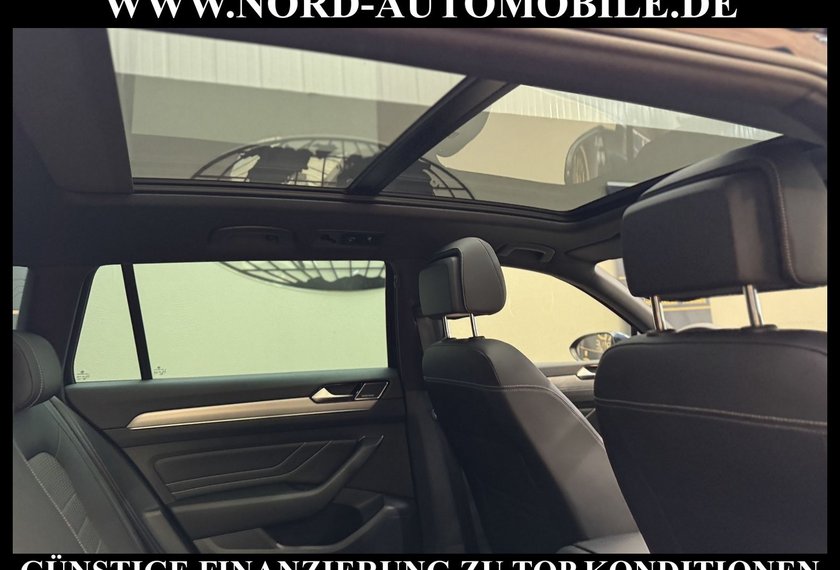 Volkswagen Passat Variant Passat Variant R-Line 2.0 TDI DSG Pano/AHK/18/