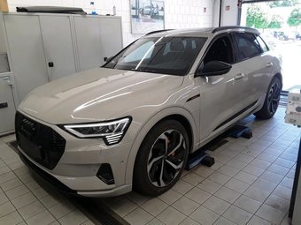 Audi e-tron e-tron 50 QU.S-Line Advanced Selection 21/Pano/