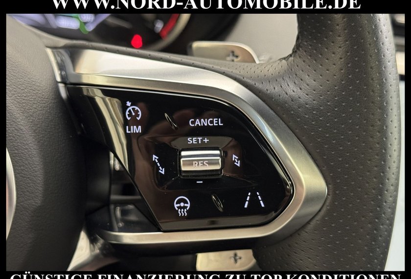 Jaguar E-Pace E-PACE P300e Hybrid R-Dynamic HSE AWD*UPE:73*