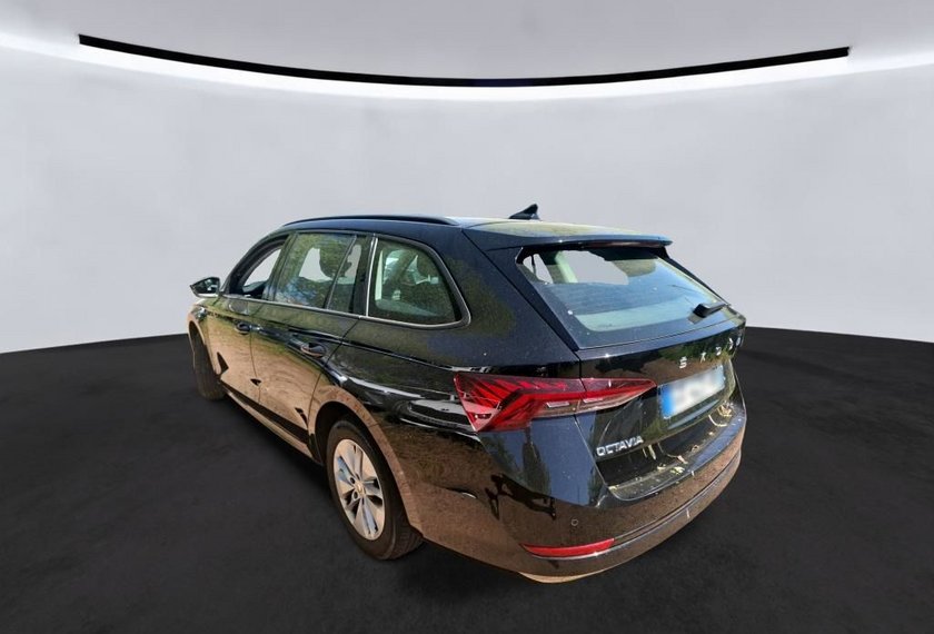 Skoda Octavia Octavia Combi 2.0 TDI Ambition DSG Kamera/Virt.C