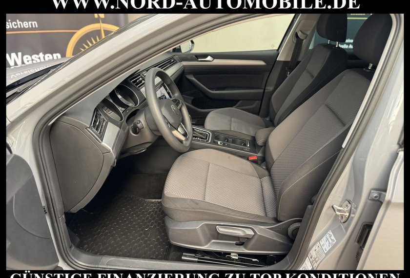 Volkswagen Passat Variant Passat Variant 2.0 TDI Conceptline DSG AHK/Navi/