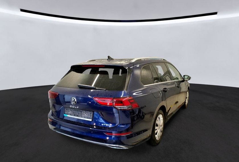 Volkswagen Golf Golf Variant 1.5 eTSI Style DSG AHK/Navi/LED/PDC