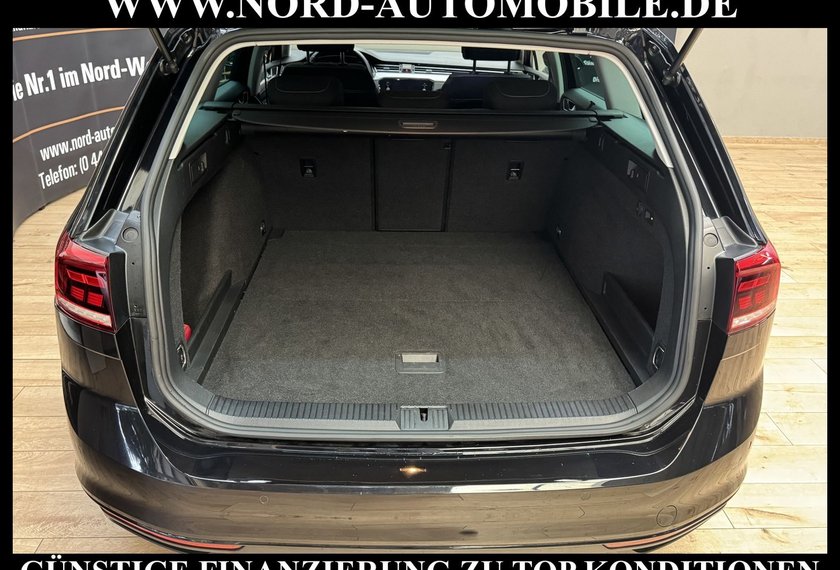 Volkswagen Passat Variant Passat Variant Business 1.5 TSI DSG AHK/Navi/LED