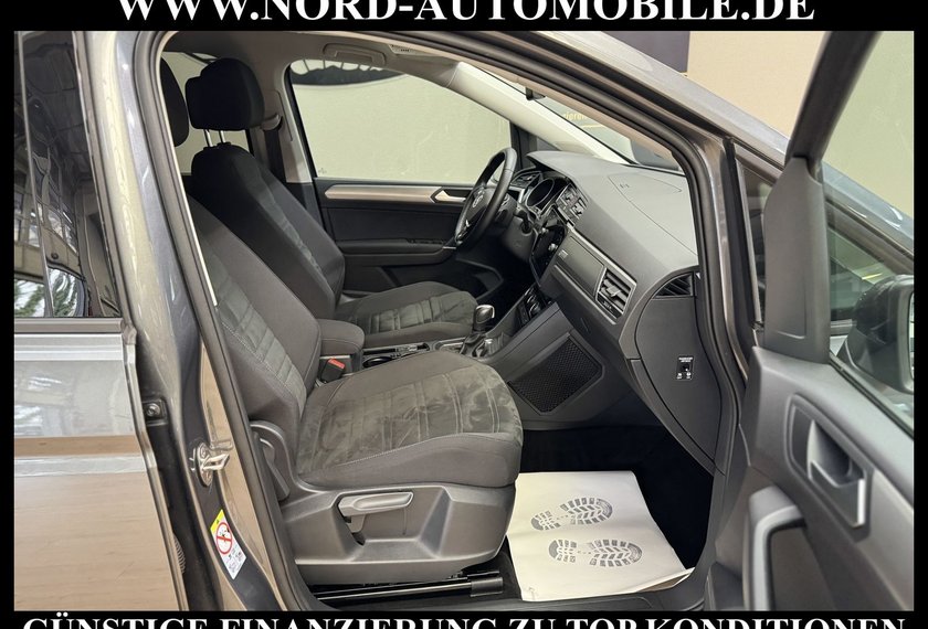 Volkswagen Touran Touran 2.0 TDI Comfort.DSG Navi/LED/Kamera