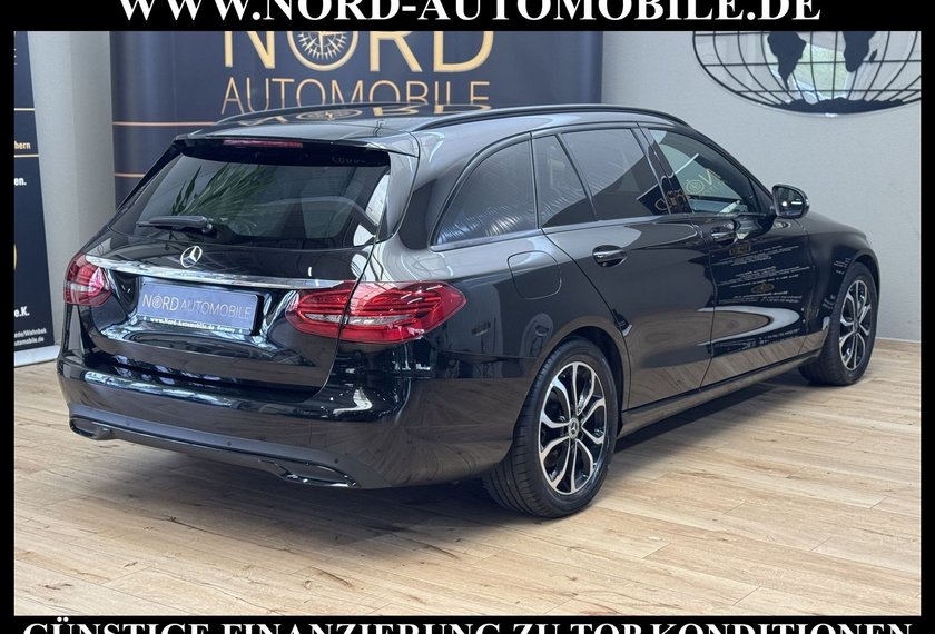 Mercedes-Benz C 200 C 200 d T Avantgarde LED*AHK*Night*Kam*Easy*Ambi