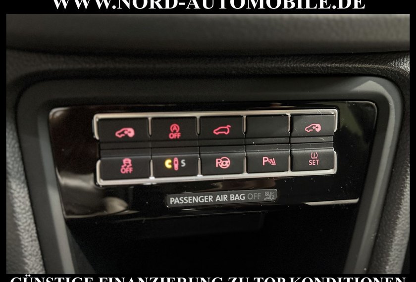 Volkswagen Sharan Sharan ACTIVE 1.4 TSI DSG *AHK*NAVI*ACC*DCC*