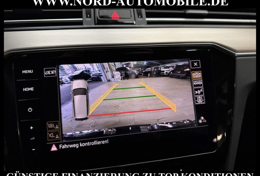 Volkswagen Passat Variant Passat Variant Elegance 2.0 TDI DSG Area View