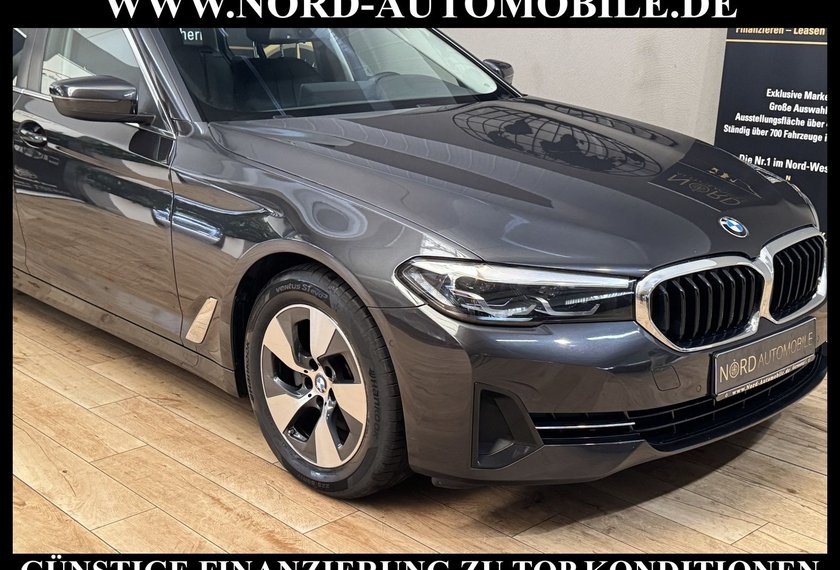 BMW 520 520 d Touring *LED*Navi*AHK*Leder*LiveCP*Kamera*