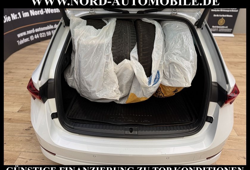 Skoda Octavia Octavia iV Combi Style 1.4 TSI DSG SIDE&amp;LANE/18/
