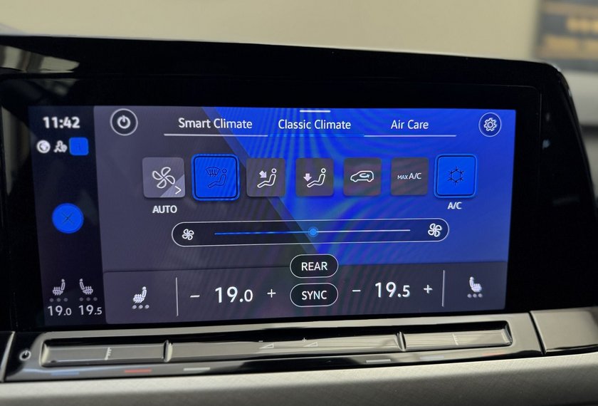 Volkswagen Golf Golf Variant Life 2.0 TDI DSG Dig.Cockpit/AHK/