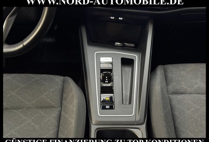 Volkswagen Golf Golf Life 2.0 TDI SCR DSG Navi/LED/Spurhalte