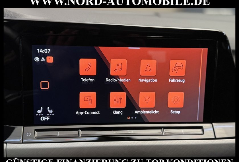 Volkswagen Golf Golf Life 1.5 TSI NAvi/LED/PDC/Dig.Cockpit/