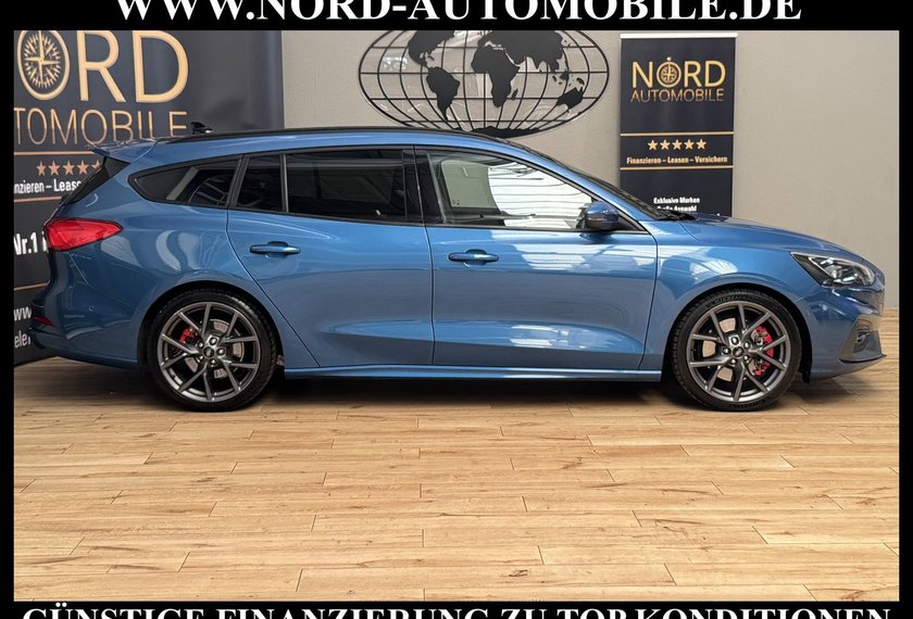 Ford Focus Focus Turnier ST *RECARO*PANO*ACC*280PS*B&amp;O*