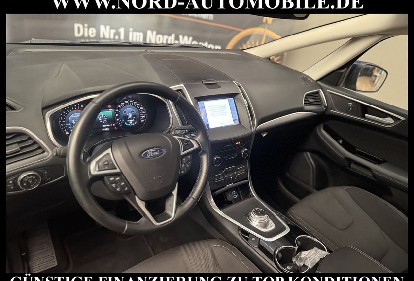 Ford S-Max S-MAX 2.0 EB TITANIUM *190PS*PANO*AHK*UPE:48