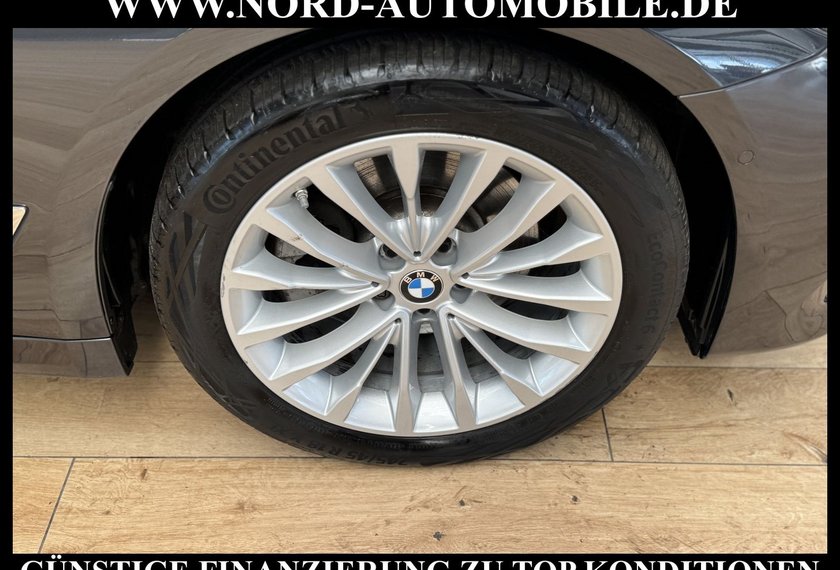 BMW 520 520 d Touring xDrive LUXURY LINE *AHK*KAM*UPE:70