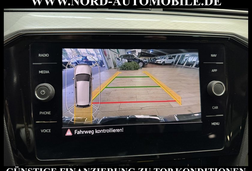 Volkswagen Passat Variant Passat Variant GTE 1.4 TSI eHybrid DSG HeadUp/17