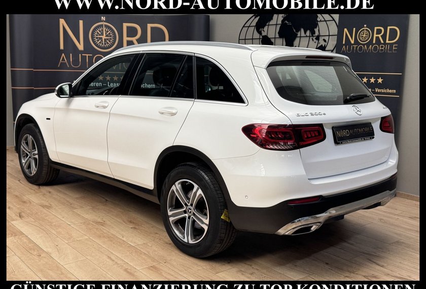 Mercedes-Benz GLC 300 GLC 300 e 4M AMG *Distro+*Wide*AHK*Pano*Memory*