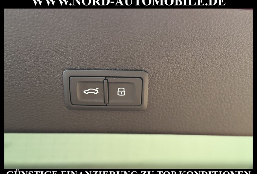 Audi e-tron e-tron Sportback 55 QU.S-Line Pano/HeadUp/UPE124